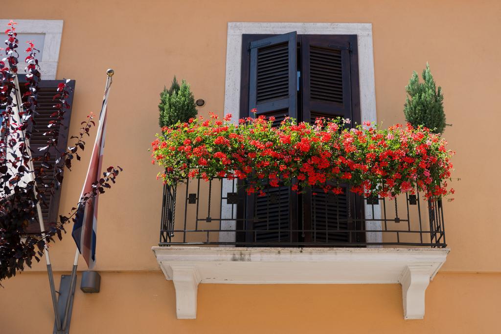 Hotel Il Tiglio (Adults Only) Castel Di Sangro Exterior photo